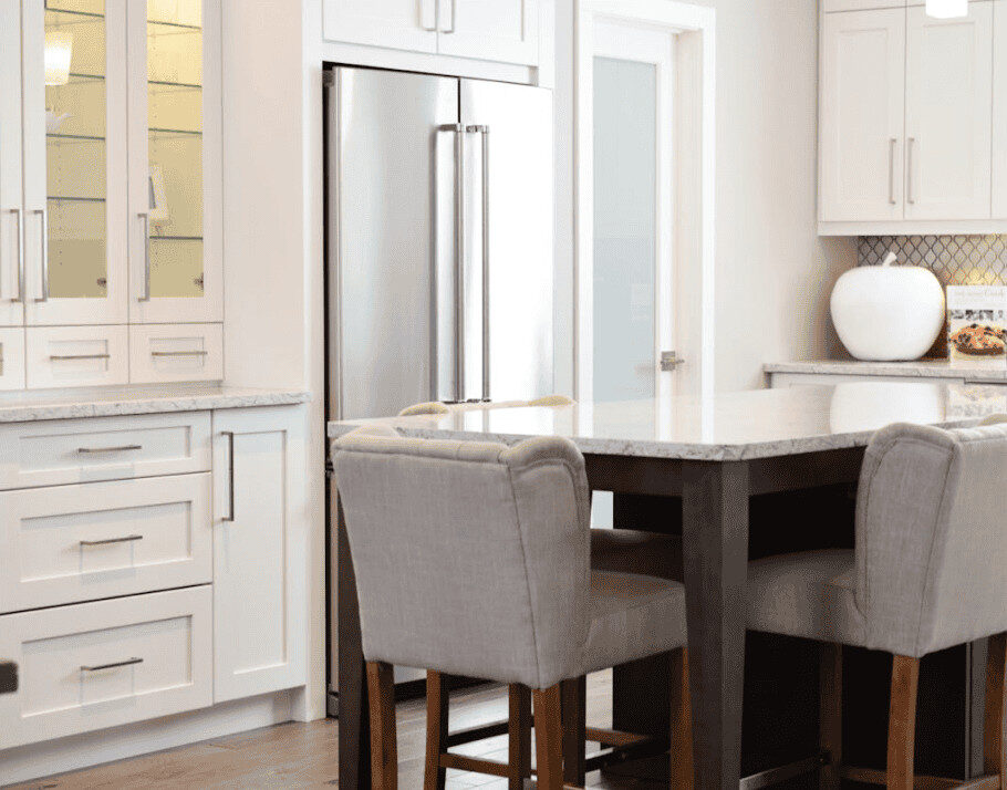 Shaker kitchen cabinets